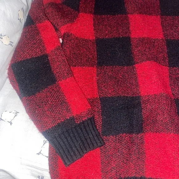 kids buffalo print merry Christmas sweater s 6/7 Red plaid Holiday Winter warm - Picture 3 of 3